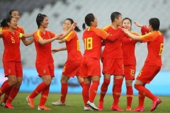 中国女足5-0中国台北女足 王珊珊梅开二度