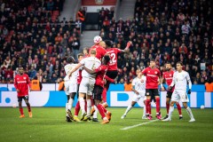 拜仁1-2被勒沃库森逆转 两次假摔改判点球惹争议