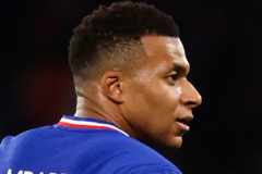 姆巴佩和卡马文加已回到马德里 两人因身体不适提前退出法国集训