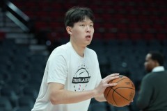 杨瀚森连续4场0得分 场均仅上场6.9分钟