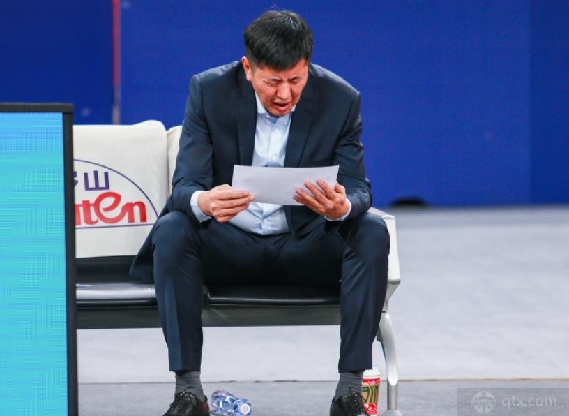 浙江男篮主帅丁伟下课