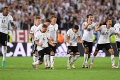 德国队若夺冠每名球员可获40万奖金 分配方案根据成绩决定