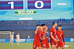 中国香港男足进亚运八强 1/4决赛对阵伊朗