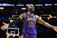 NBA生涯总薪资TOP25出炉 詹姆斯领衔东契奇第24