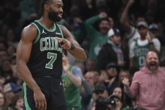 活塞13连胜遭绿军终结 目前15胜3负仍排东部第一