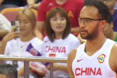 李凯尔赛后谈中国篮球：队员们的对抗性太差很难在世界杯赛场上有所斩获