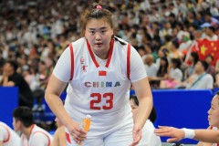中国女篮大运会夺金 以81-69击败美国成功卫冕