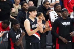 杨瀚森nba发展联盟虐菜结束 场均14.5分11板3.5助