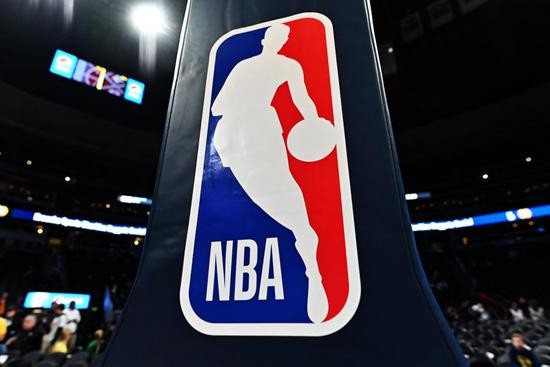 NBA球员降薪25% 