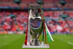 歐洲杯冠軍隊可以獲得哪項榮譽 包括豐厚的獎金
