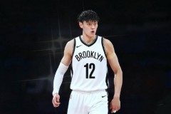 曾凡博将与篮网签Exhibit10合同 可转成双向合同