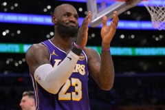 詹姆斯36分创赛季新高 本赛季场均得分突破20分