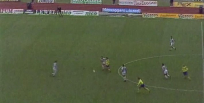 1994年 羅伯特巴喬曾為尤文打入一粒精彩絕倫的進球