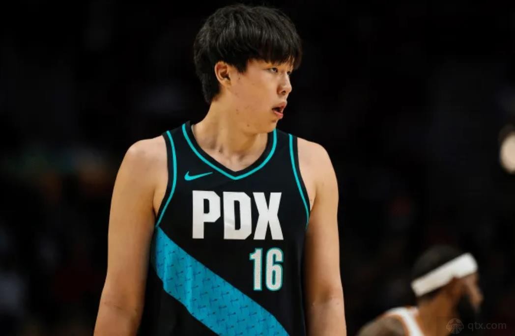 杨瀚森9+5+3生涯新高