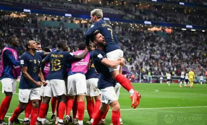 法国队险胜英格兰队
