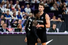德国男篮欧锦赛8战全胜 场均净胜26.4分