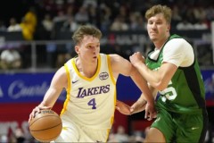 nba夏季联赛湖人78-87不敌凯尔特人 布朗尼18分洛夫顿12分7板5助