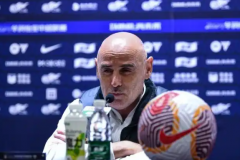 中超冠军或今晚产生 三强只差2分