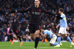 勒沃库森飞赴曼城遇多次延误 赛前新闻发布会也被迫推迟