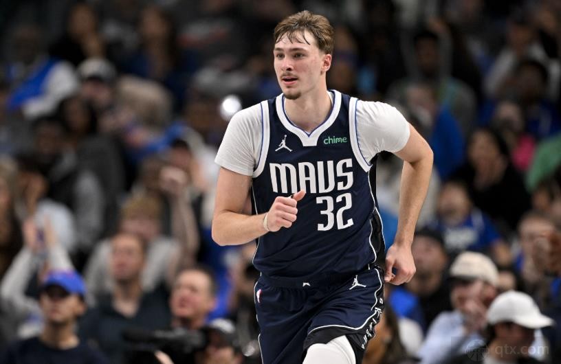 弗拉格成NBA历史首位18岁40分先生