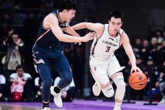 杨鸣谈半决赛打广东 要求队员挖掘潜力去尽情发挥