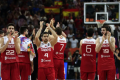 欧锦赛土耳其男篮对西班牙男篮 小组头名之争