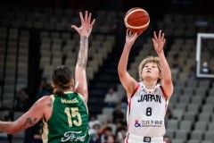 日本女篮100次投篮得103分 命中率仅34.4%