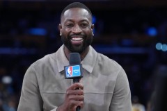 韦德预测NBA杯冠军 称雷霆难以被击败