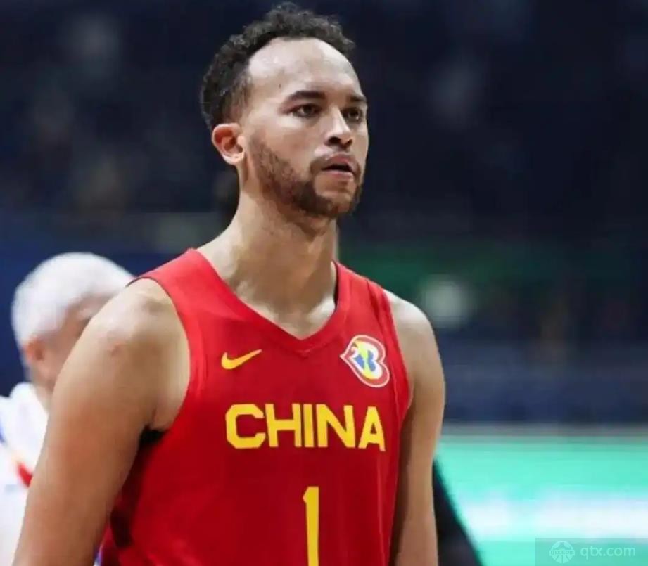 中国男篮归化球员李凯尔国籍变回美国