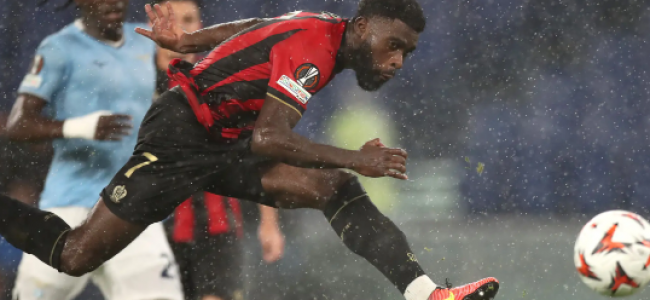 尼斯球员遭自家球迷殴打 场面陷入混乱