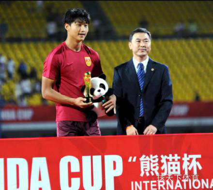 国青三战全胜勇夺“熊猫杯”，中国青少年到底足球该如何持续发展