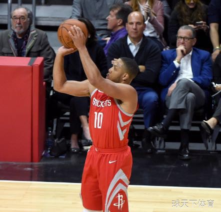 离2018nba总冠军最近的一次，火箭，我们下赛季再来！