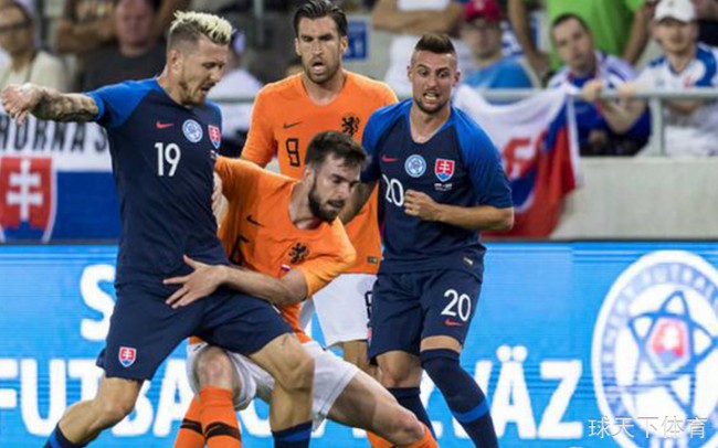 世界杯热身赛 荷兰1-1战平斯洛伐克 普罗梅斯进球