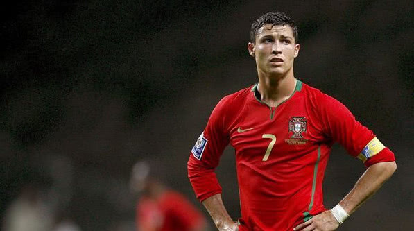 C羅上演帽子戲法