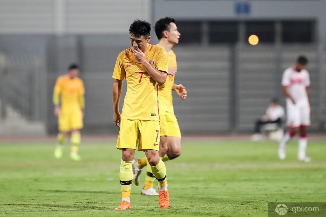 足球友谊赛巴林0-0中国 武磊两次错失破门良机